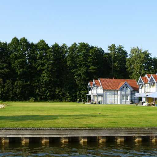 Strandhäuser im Hafendorf Rheinsberg
